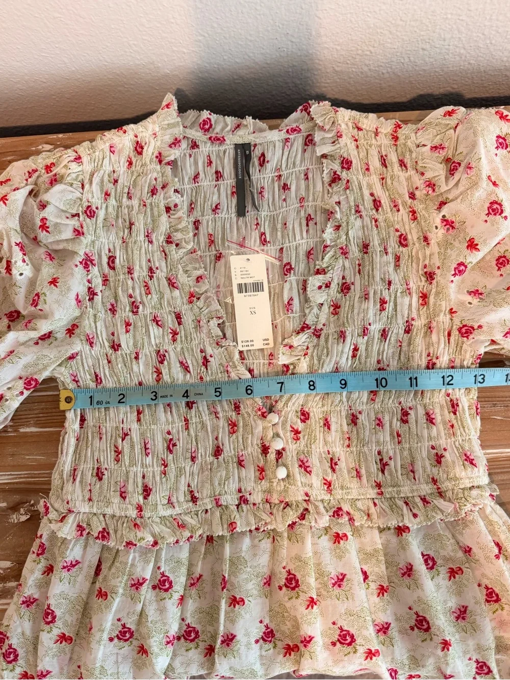NWT Anthropologie Ruched Sleeve Smocked V-Neck Floral Blouse (Size XS)